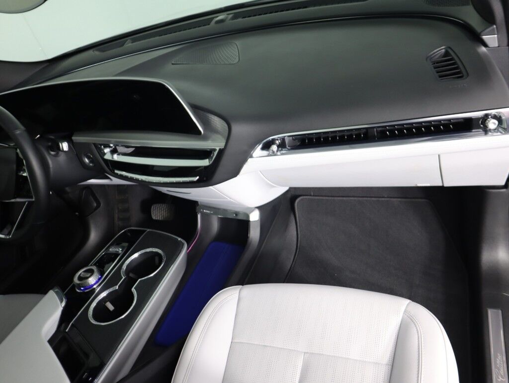 2025 Cadillac LYRIQ Luxury Maumee OH
