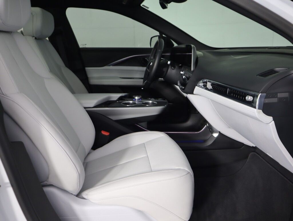 2025 Cadillac LYRIQ Luxury Maumee OH