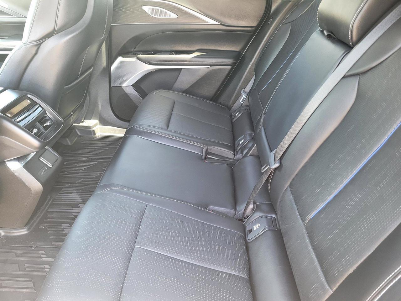 2025 Cadillac LYRIQ Luxury Roseville CA