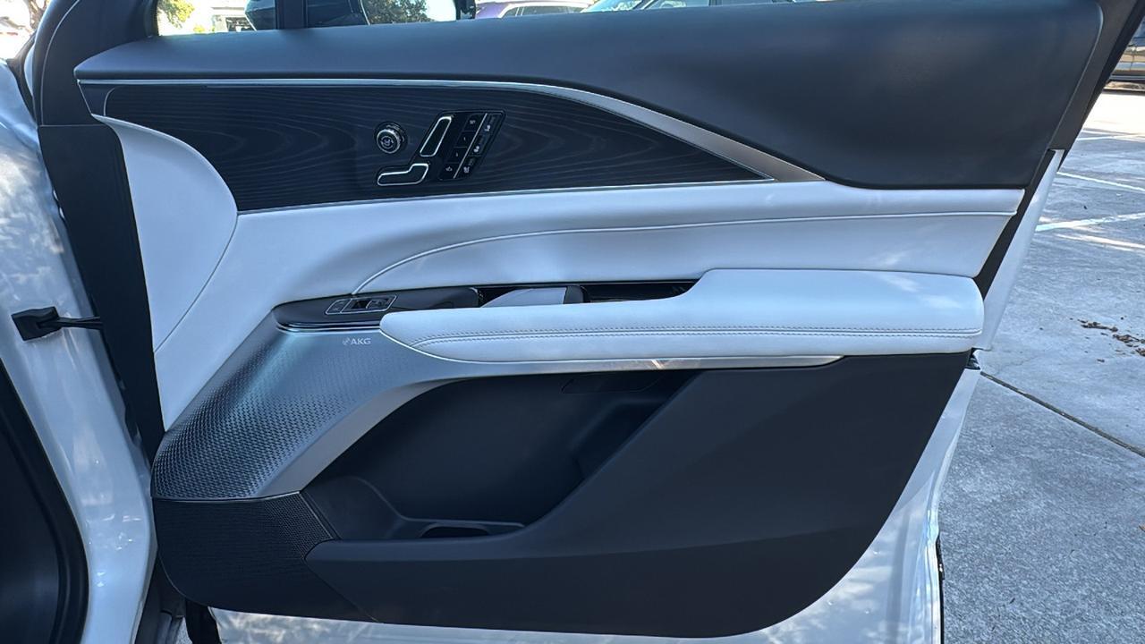 2025 Cadillac LYRIQ Luxury  Selma TX