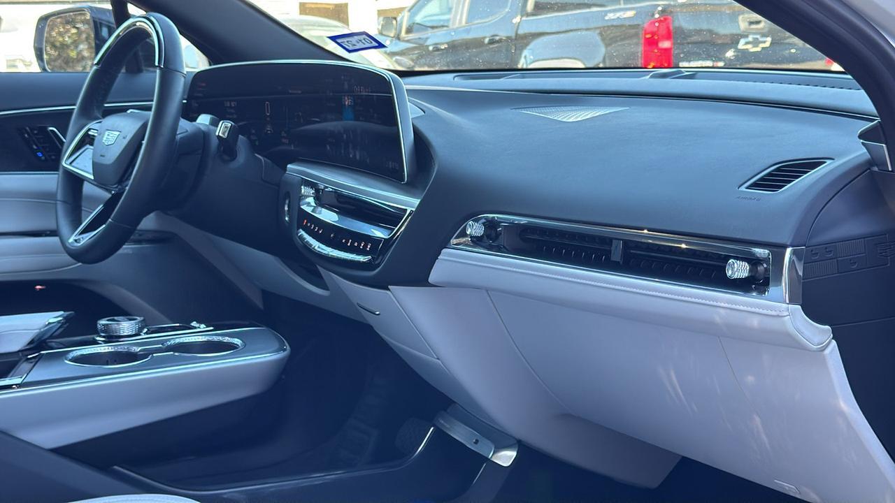 2025 Cadillac LYRIQ Luxury  Selma TX