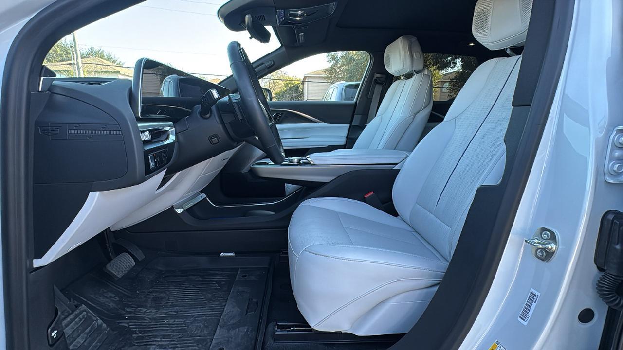 2025 Cadillac LYRIQ Luxury  Selma TX