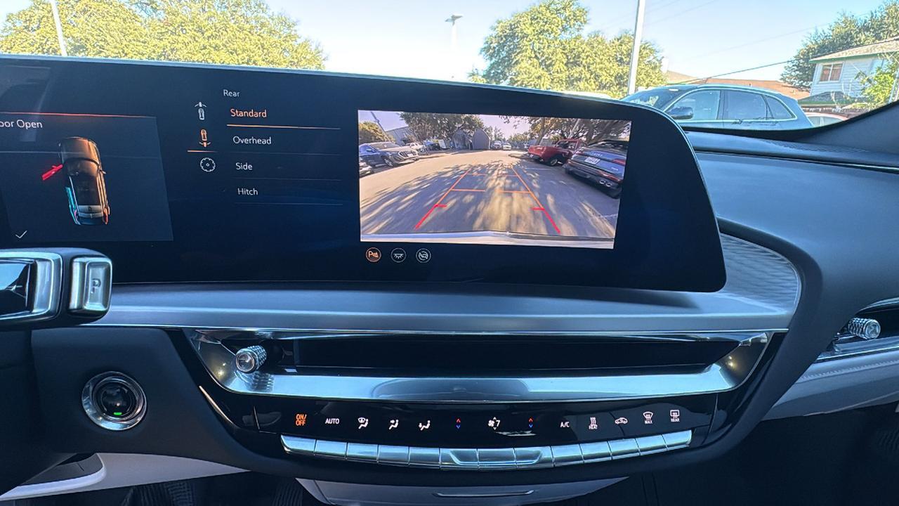 2025 Cadillac LYRIQ Luxury  Selma TX