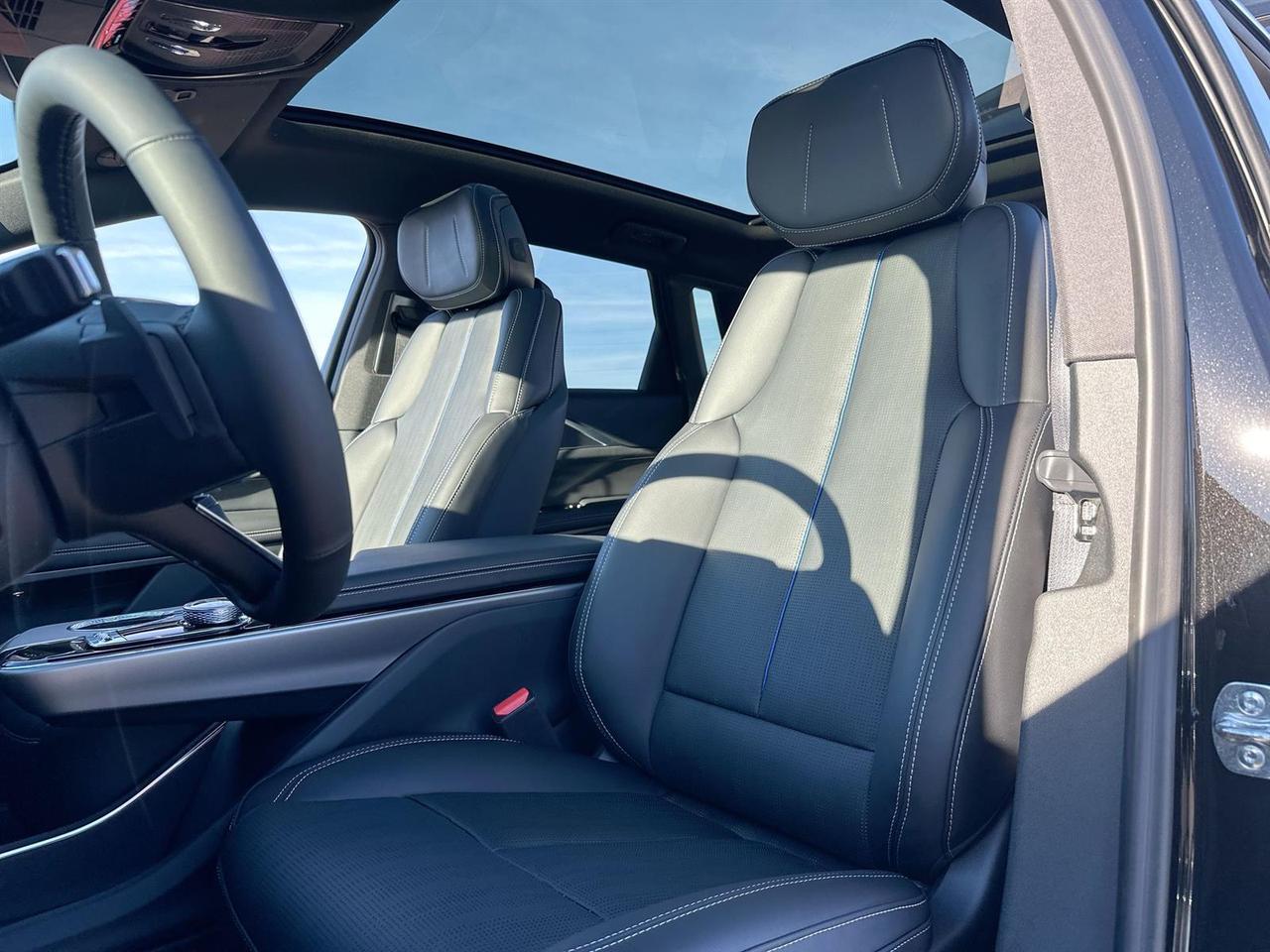 2025 Cadillac LYRIQ Luxury Tucson AZ