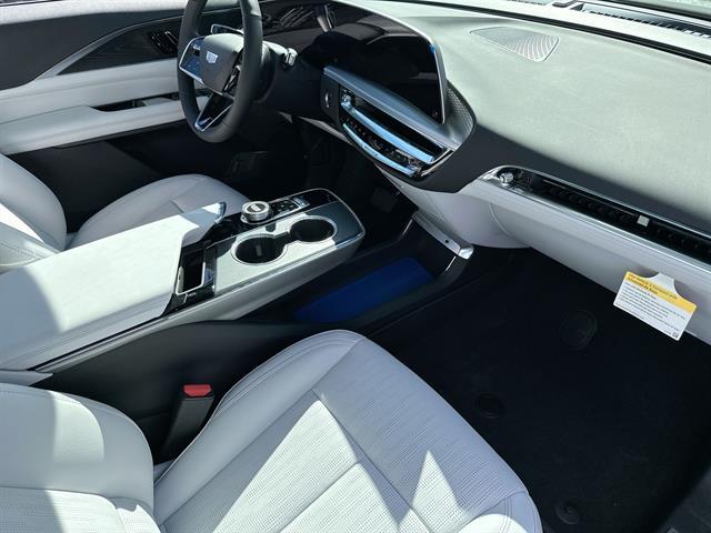 2025 Cadillac LYRIQ Luxury w/1SC Tucson AZ
