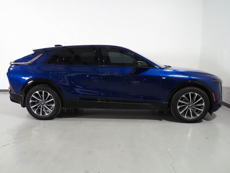 2025 Cadillac LYRIQ Sport 2 AWD *NAVIGATION, SUPER CRUISE, SAFETY ALERTS, 360 CAMERAS, COLOR TOUCHSCREEN, PANORAMA MOONROOF, CLIMATE SEATS, HEATED STEERING, POWER LIFTGATE, AKG AUDIO, WIRELESS CHARGING, ANDROID & APPLE Round Rock TX