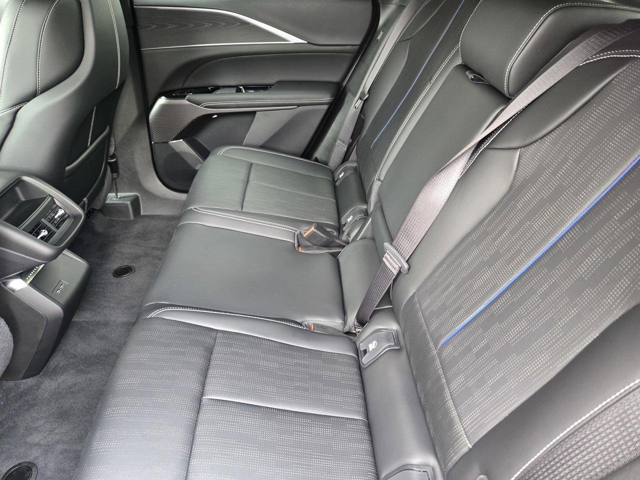 2025 Cadillac LYRIQ Sport Roseville CA