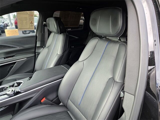 2025 Cadillac LYRIQ Sport Roseville CA