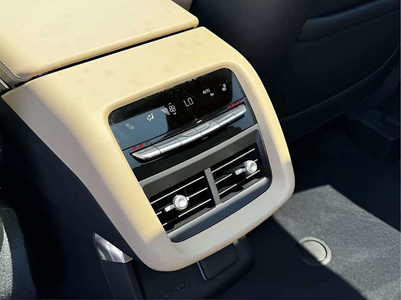 2025 Cadillac LYRIQ Sport Woburn MA