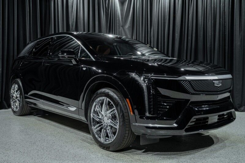 2025 Cadillac OPTIQ AWD 4dr Luxury w/1SE SUV Peoria AZ