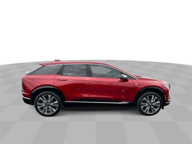 2025 Cadillac OPTIQ Luxury 2 AWD Tucson AZ