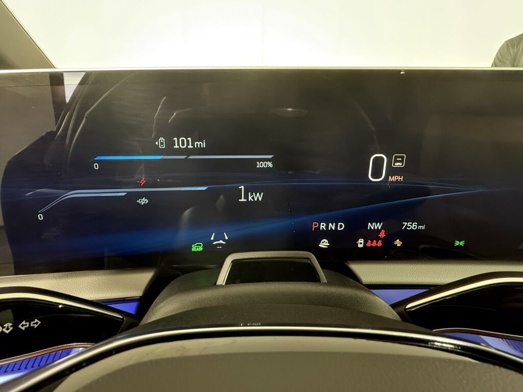 2025 Cadillac OPTIQ Luxury AWD Maumee OH