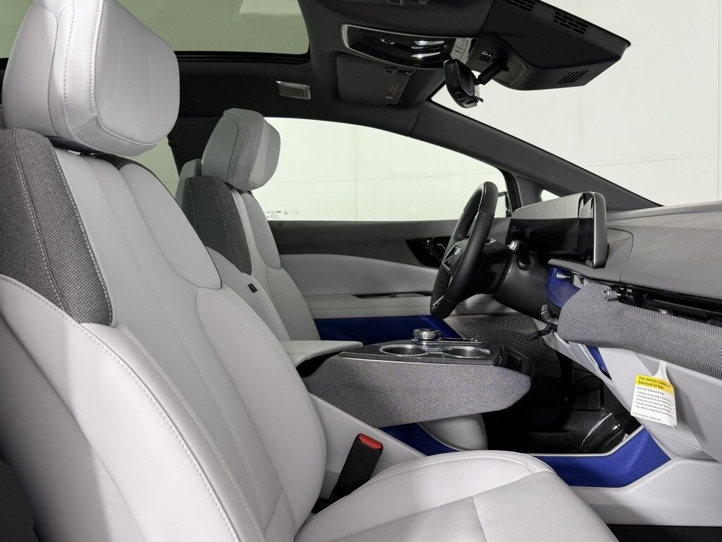 2025 Cadillac OPTIQ Luxury AWD Maumee OH
