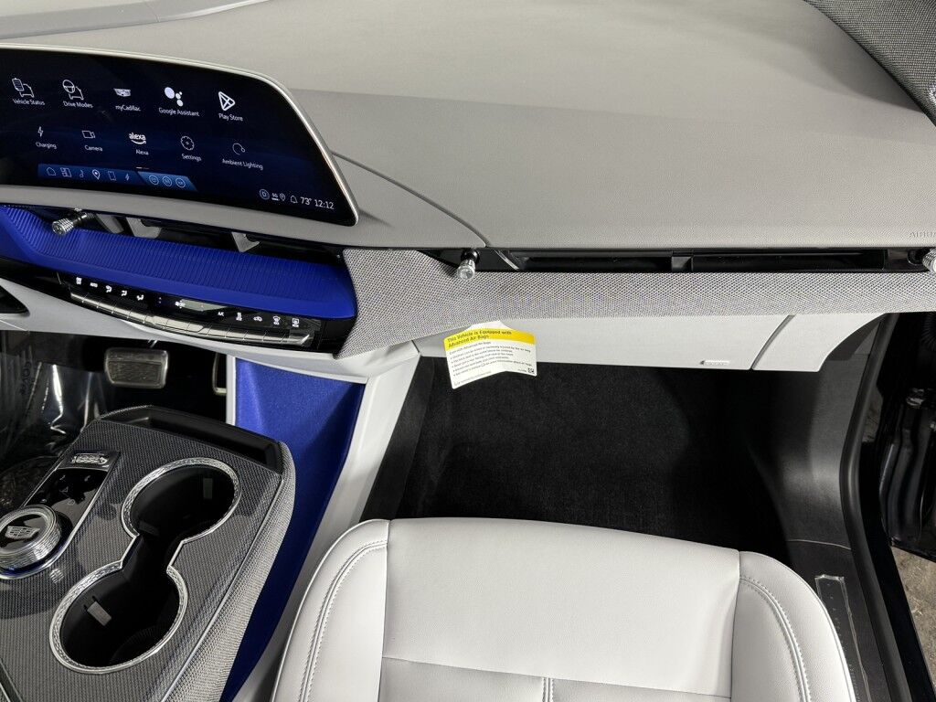 2025 Cadillac OPTIQ Luxury AWD Maumee OH