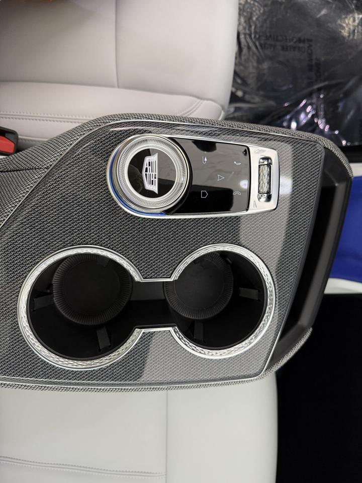 2025 Cadillac OPTIQ Luxury AWD Maumee OH