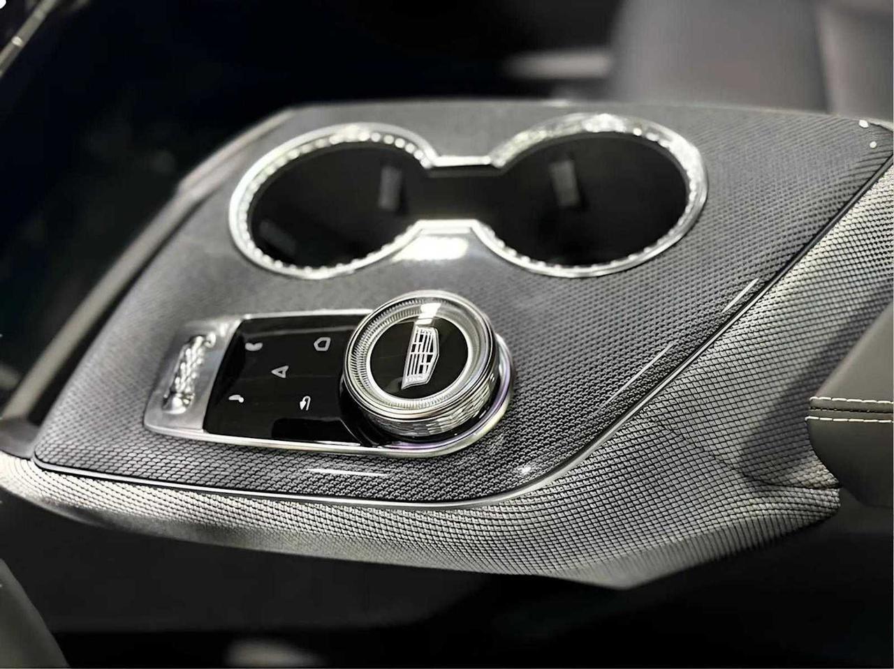 2025 Cadillac OPTIQ Luxury Woburn MA