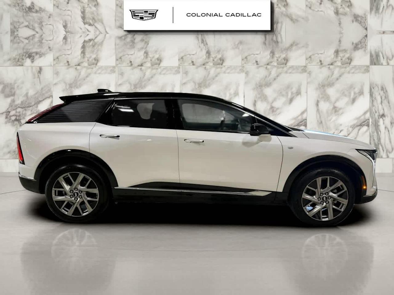2025 Cadillac OPTIQ Luxury Woburn MA