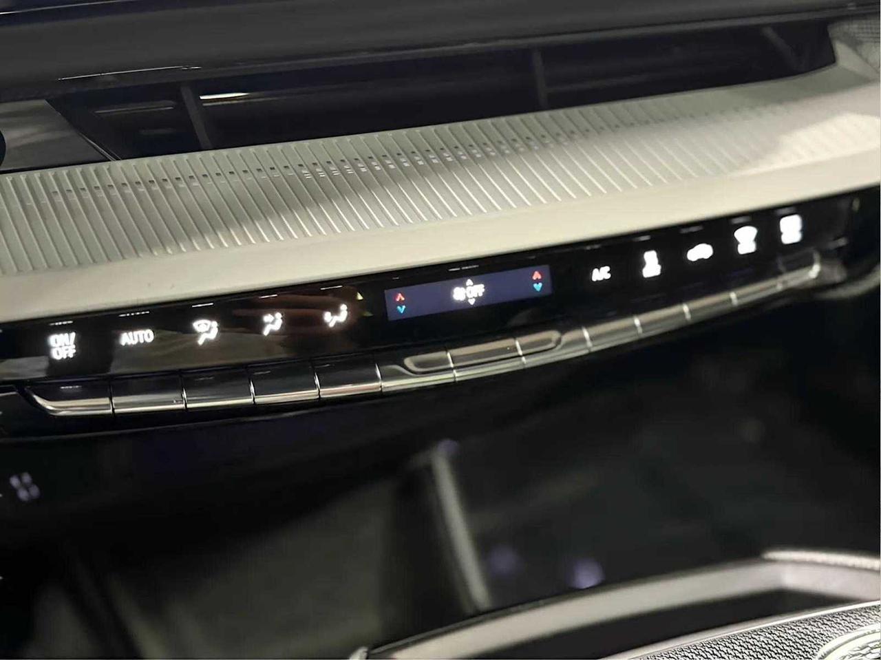 2025 Cadillac OPTIQ Luxury Woburn MA