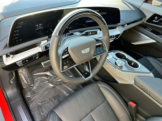 2025 Cadillac OPTIQ Sport 2 AWD Tucson AZ