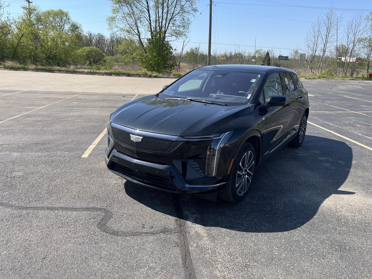 2025 Cadillac OPTIQ Sport 2 AWD w/19.2KWChargingModule SuperCruise AdptvCrz HtdCldMemLthr HD-SrrndVsn