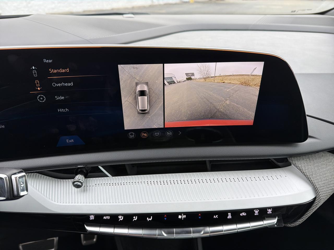 2025 Cadillac OPTIQ Sport AWD Saukville WI