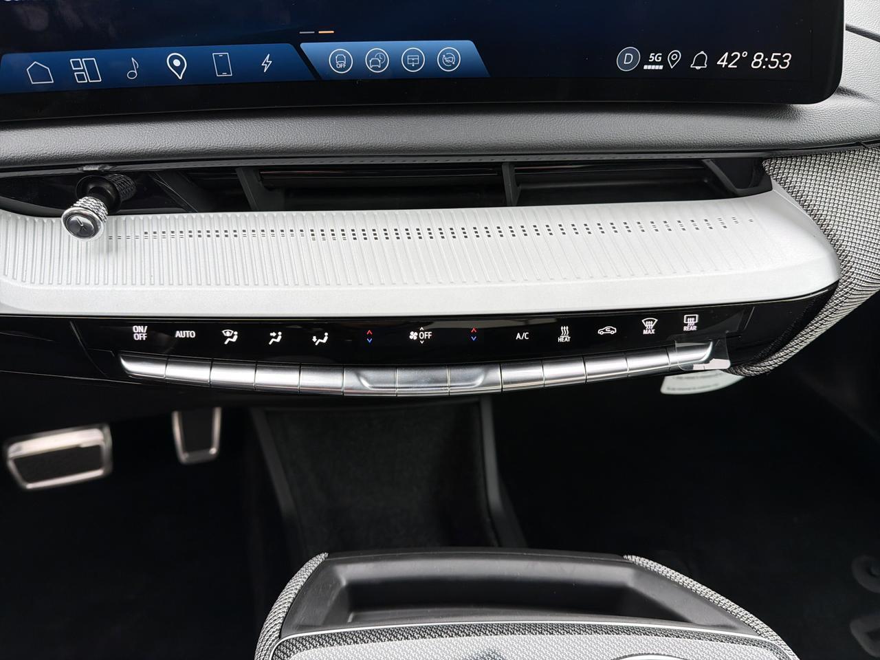 2025 Cadillac OPTIQ Sport AWD Saukville WI