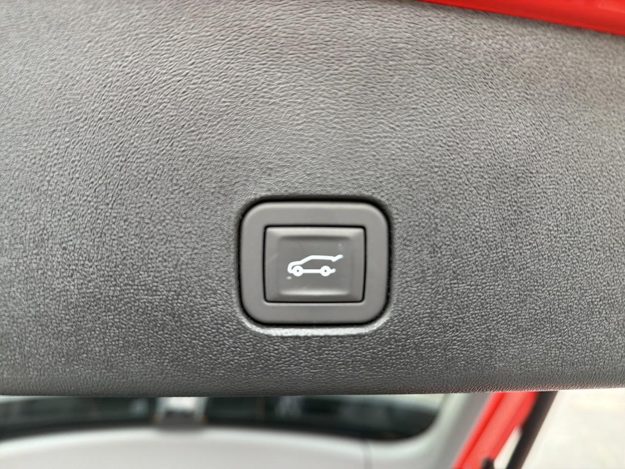 2025 Cadillac OPTIQ Sport AWD Saukville WI