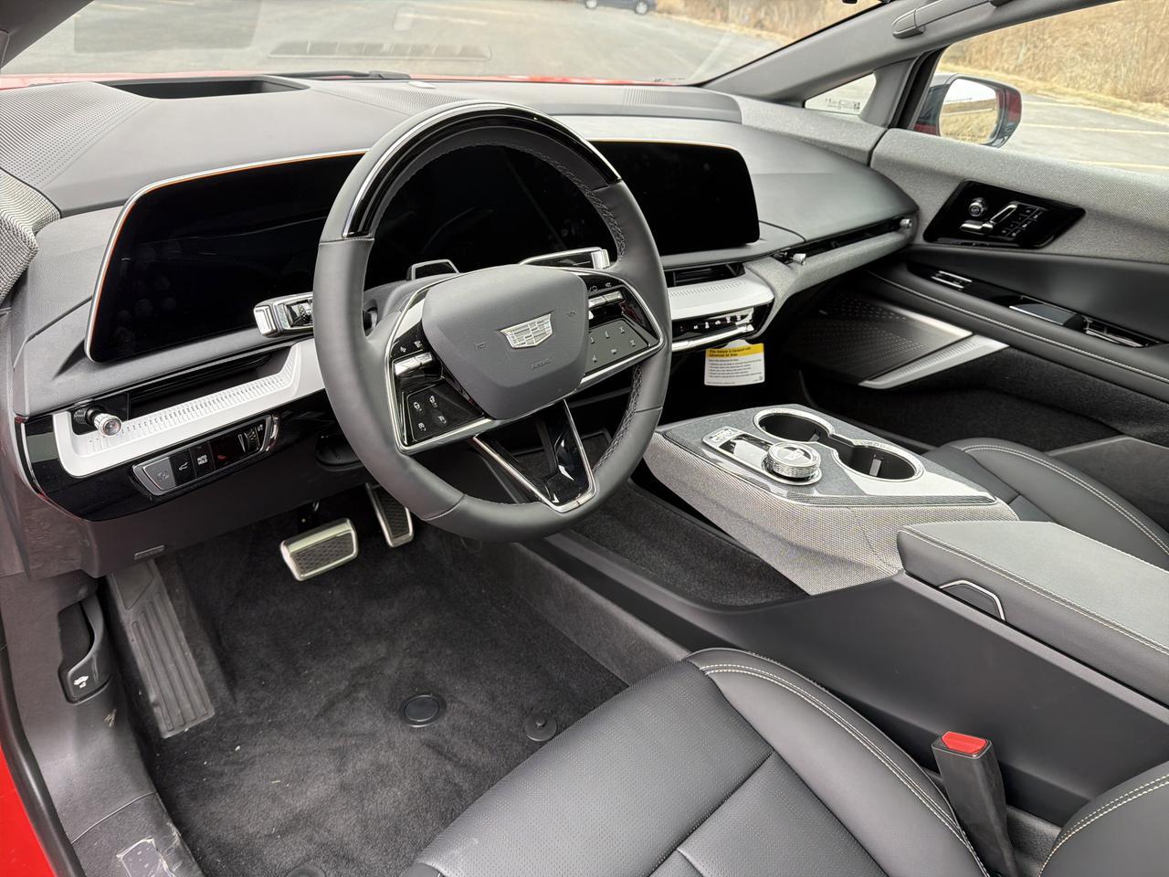 2025 Cadillac OPTIQ Sport AWD Saukville WI