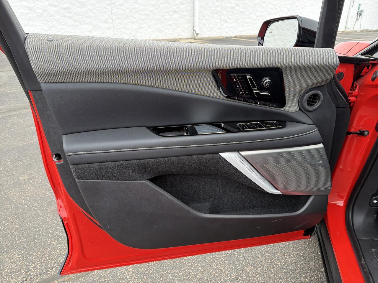 2025 Cadillac OPTIQ Sport AWD Saukville WI