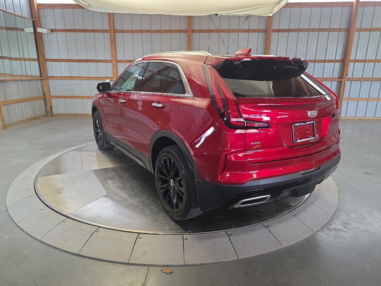 2025 Cadillac XT4 AWD Premium Luxury