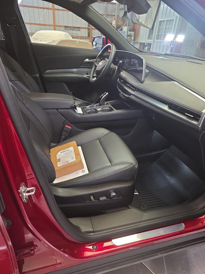 2025 Cadillac XT4 AWD Premium Luxury Sand Lake NY
