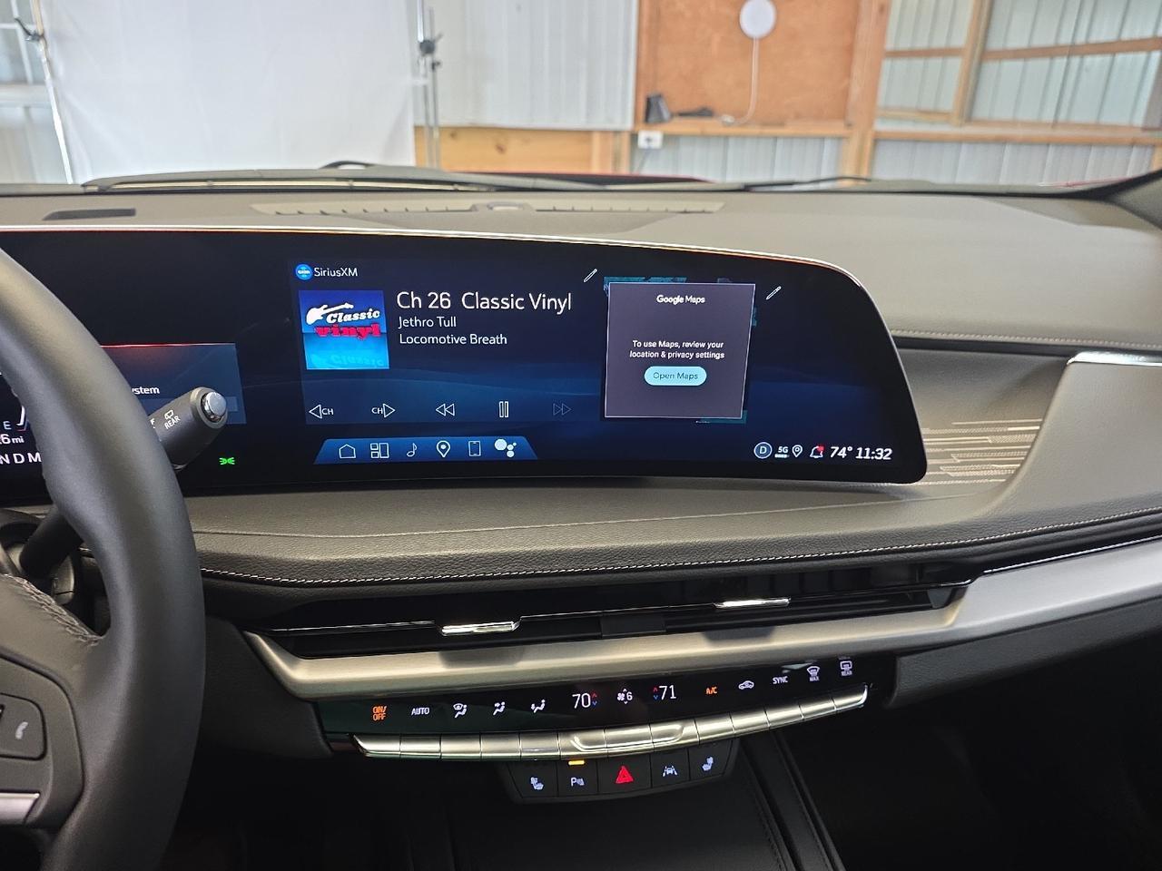 2025 Cadillac XT4 AWD Premium Luxury Sand Lake NY