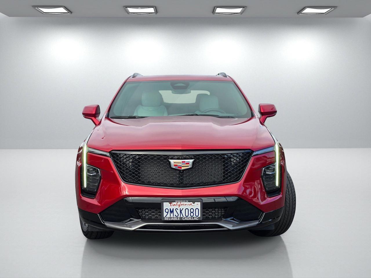 2025 Cadillac XT4 AWD Sport