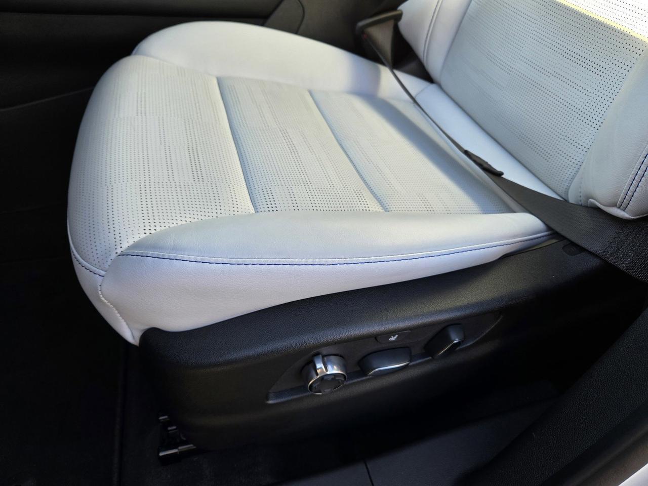 2025 Cadillac XT4 AWD Sport Roseville CA