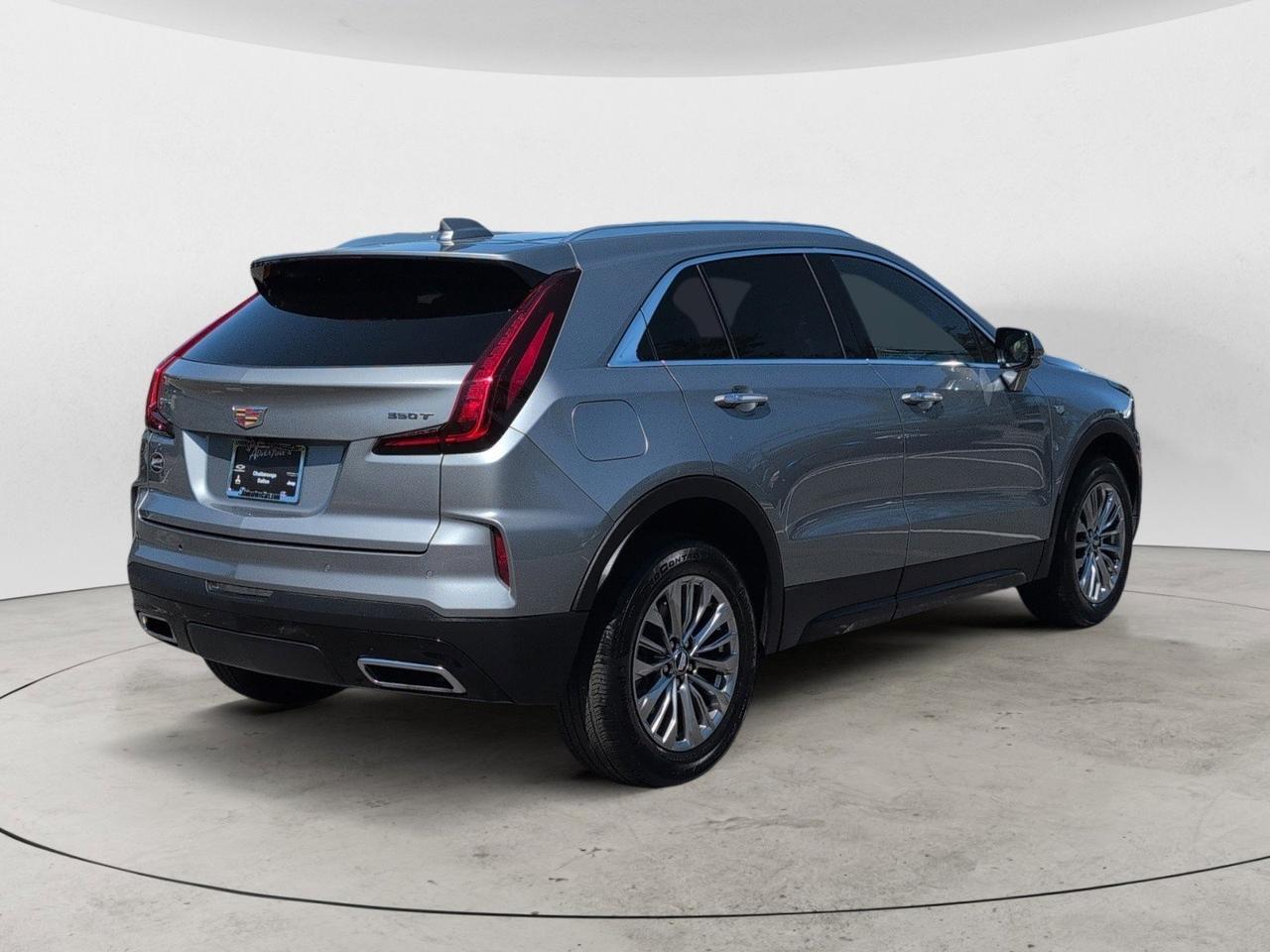 2025 Cadillac XT4 FWD Premium Luxury