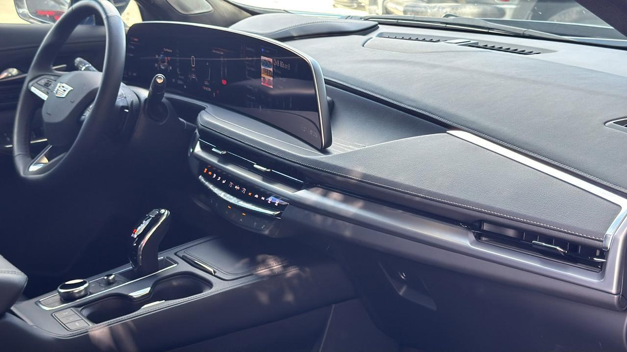 2025 Cadillac XT4 FWD Premium Luxury  Selma TX