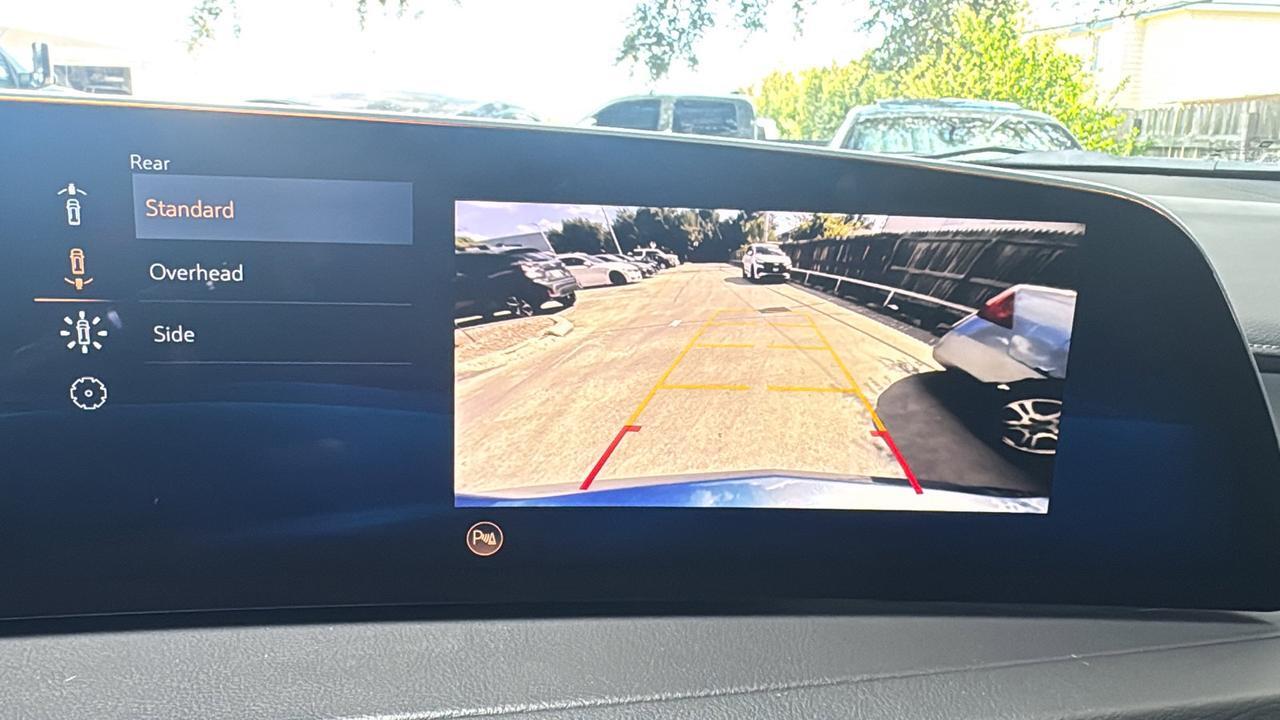 2025 Cadillac XT4 FWD Premium Luxury  Selma TX