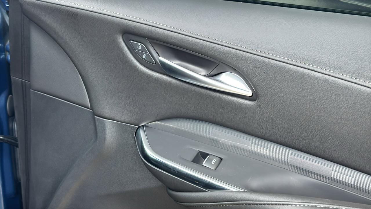 2025 Cadillac XT4 FWD Premium Luxury  Selma TX