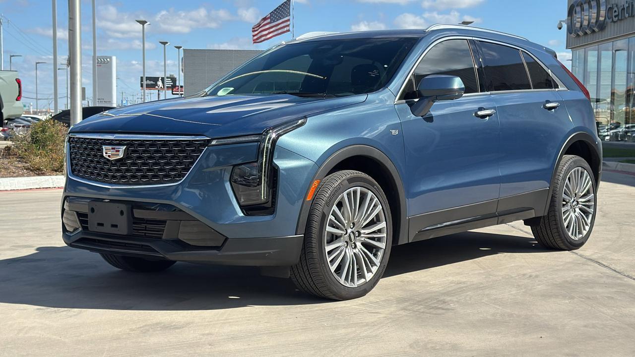 2025 Cadillac XT4 FWD Premium Luxury  Selma TX
