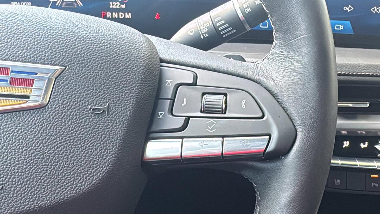 2025 Cadillac XT4 FWD Premium Luxury  Selma TX