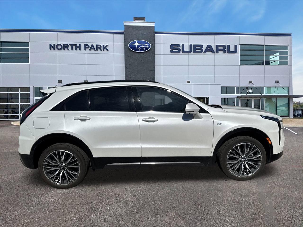 2025 Cadillac XT4 FWD Sport
