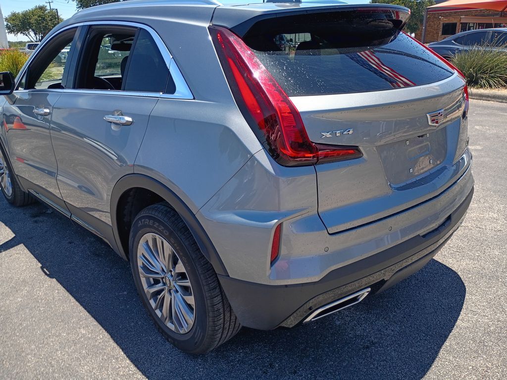 2025 Cadillac XT4 Premium Luxury San Antonio TX