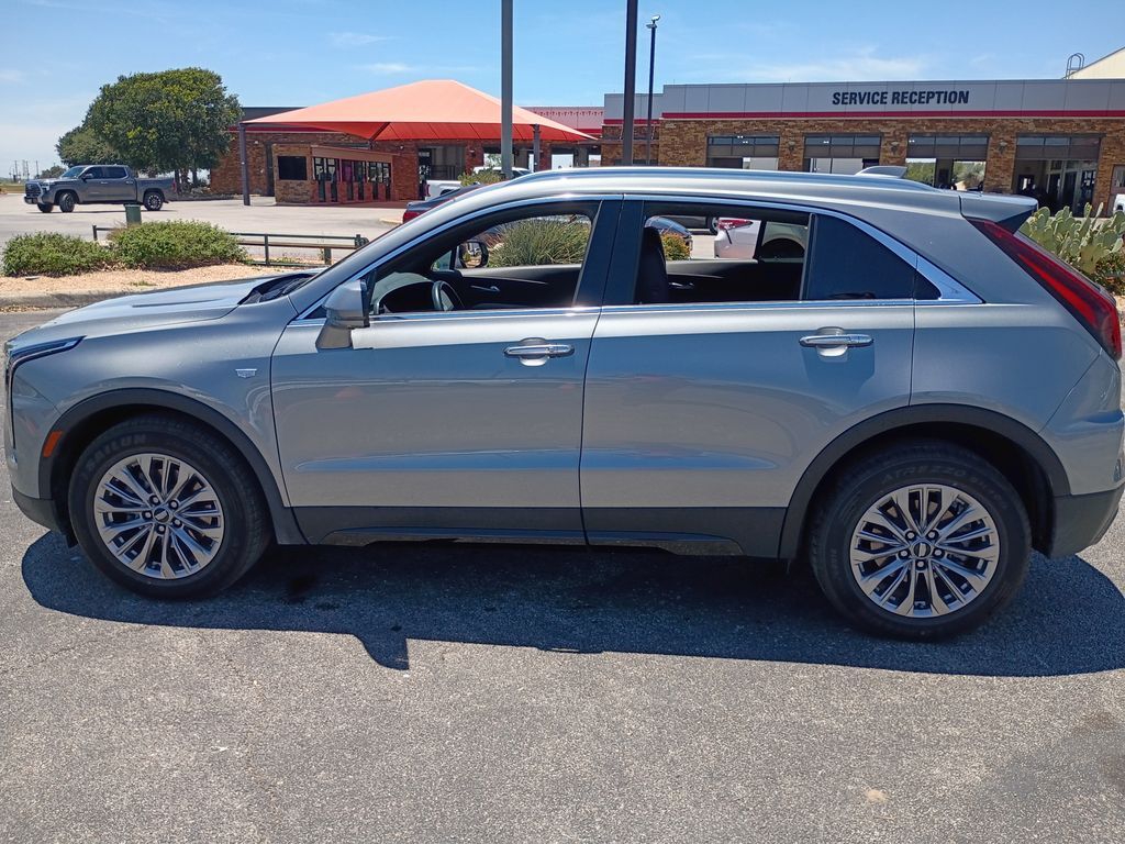 2025 Cadillac XT4 Premium Luxury San Antonio TX
