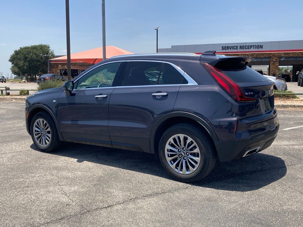 2025 Cadillac XT4 Premium Luxury San Antonio TX