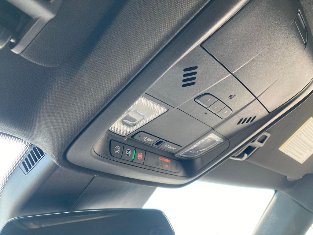 2025 Cadillac XT4 Premium Luxury San Antonio TX