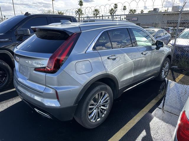 2025 Cadillac XT4 Premium Luxury