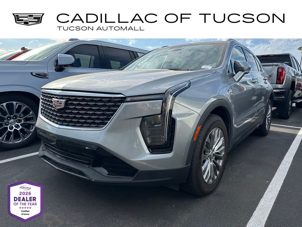 2025 Cadillac XT4 Premium Luxury