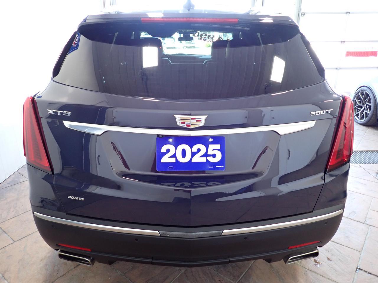 2025 Cadillac XT5 AWD Luxury 4DR LEATHER Listowel ON