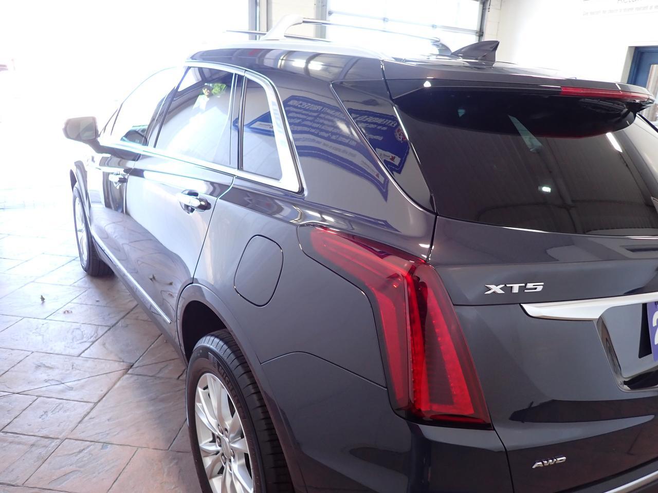 2025 Cadillac XT5 AWD Luxury 4DR LEATHER Listowel ON