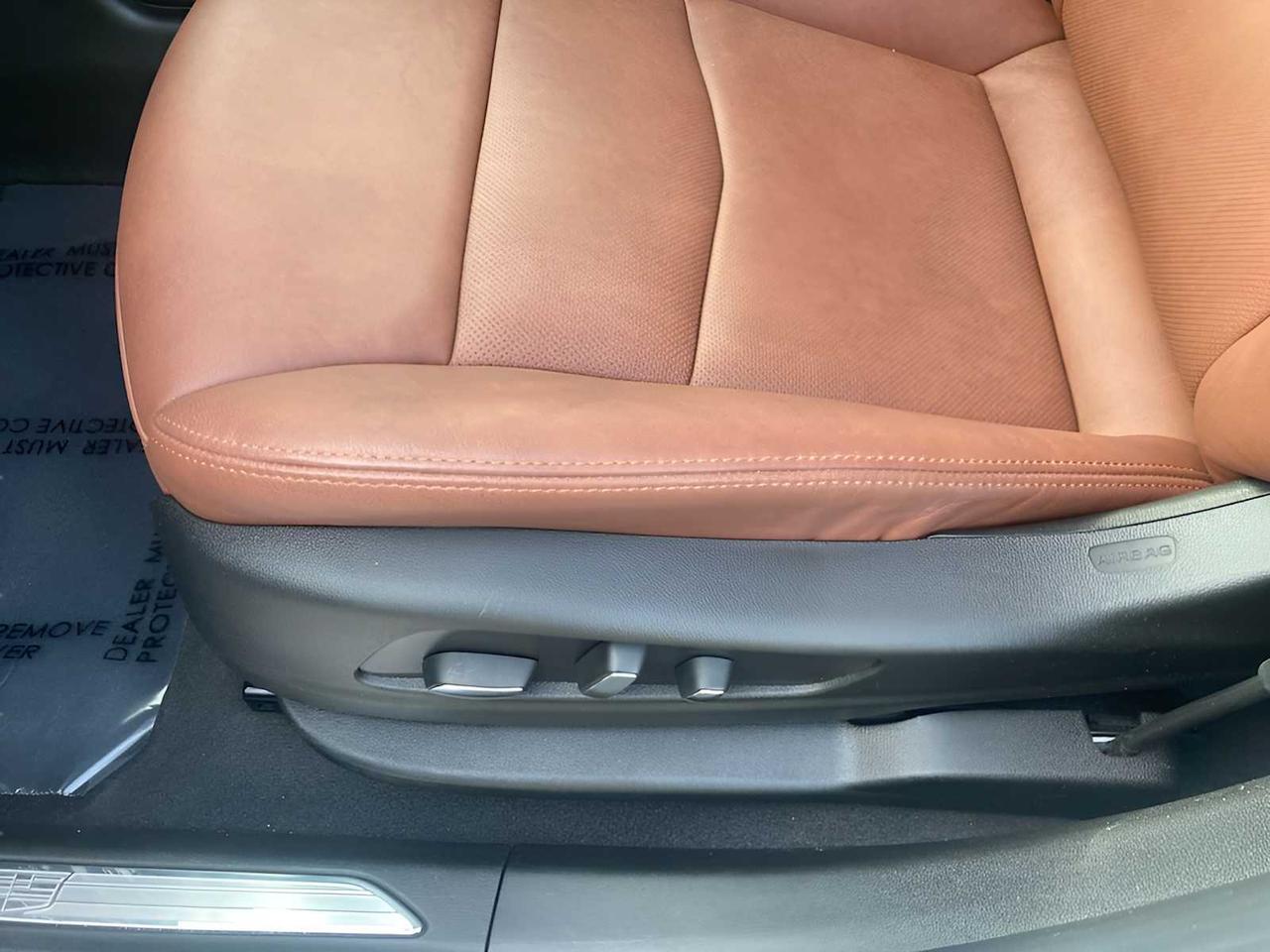 2025 Cadillac XT5 AWD Sport Woburn MA